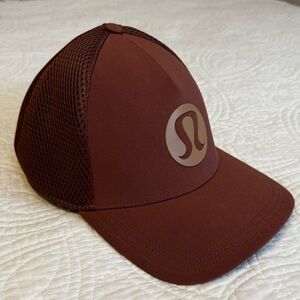 LULULEMON Trucker Hat